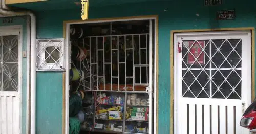FERRETERIA CALLE 23B CARRERA 120A FERRETERIA CALLE 23B CARRERA 120A